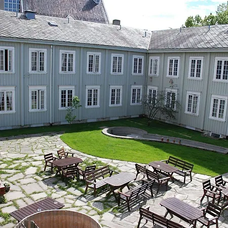 Hostel Singsaker Sommerhotell *